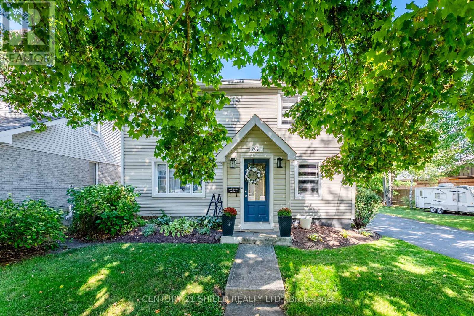 2081 Pitt St, Cornwall, ON K6J 5G2