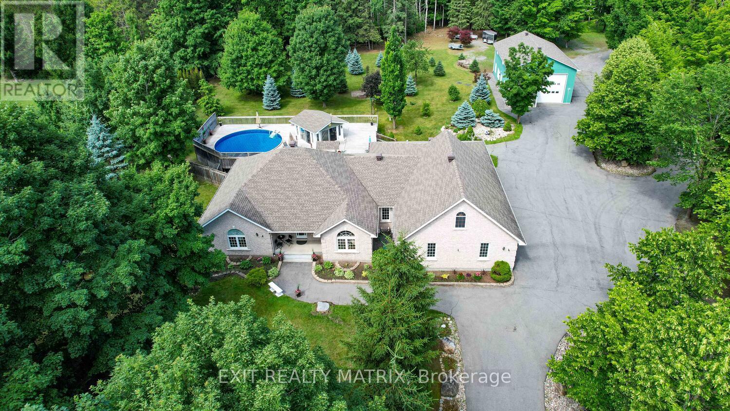 2573 Mitchell St, Ottawa, ON K0A 2P0