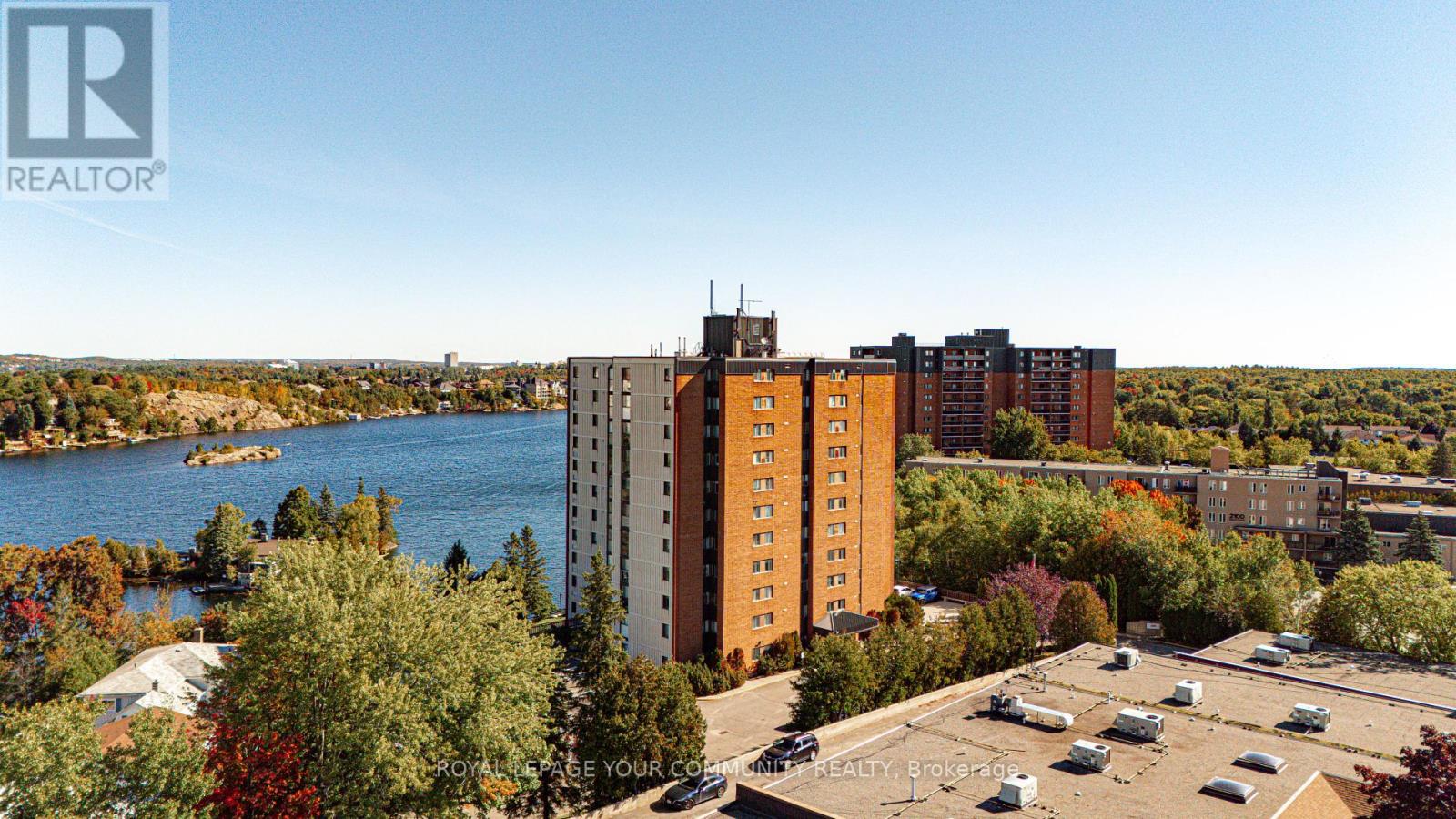 203 2000 Regent St, Greater Sudbury Sudbury, ON P3E 5T5