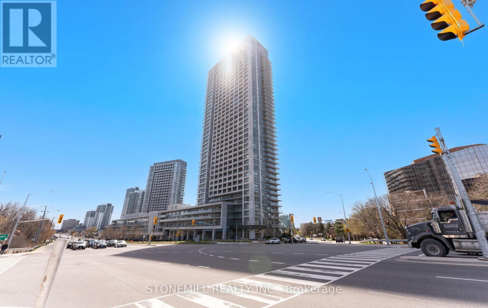 2015 Sheppard Avenue East, Toronto Henry Farm, ON M2J 0B3
