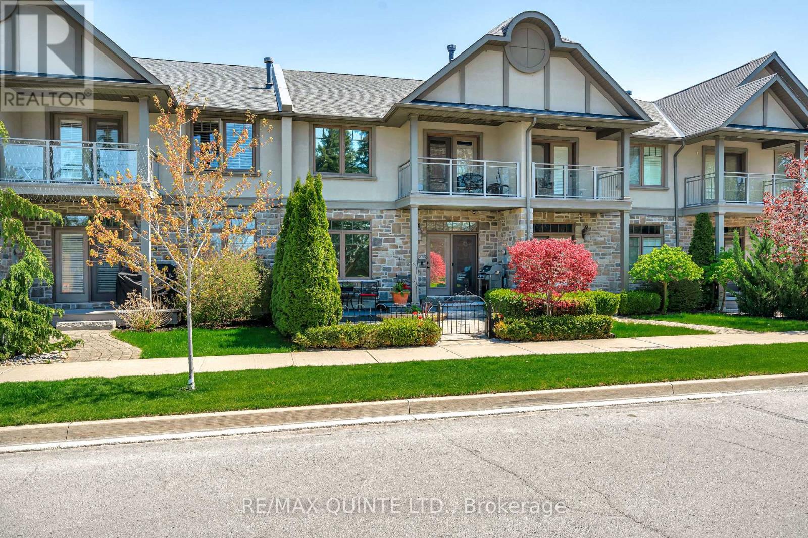 44 24 South Church St, Belleville, ON K8N 0A9