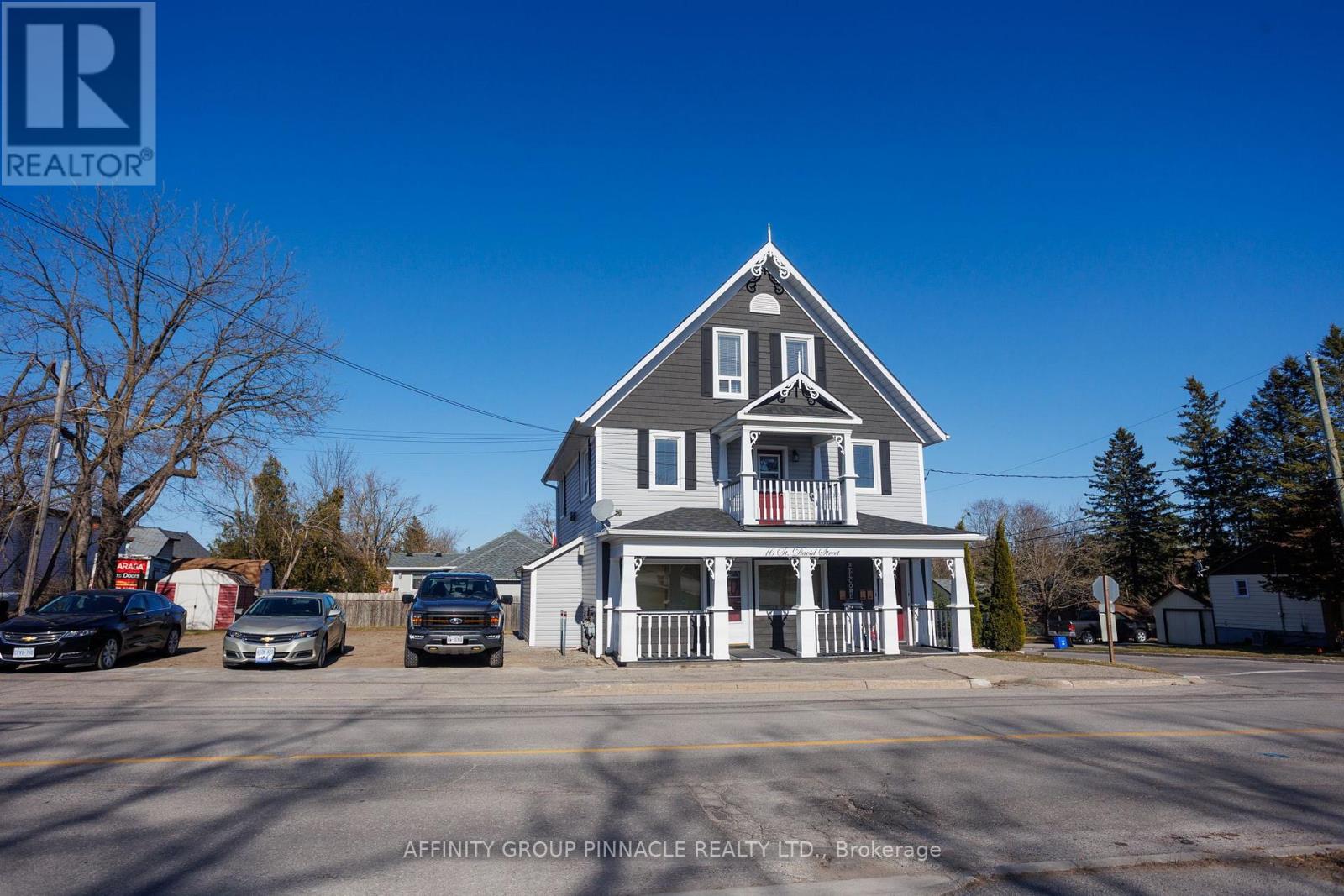 16 St David St, Kawartha Lakes Lindsay, ON K9V 1N1