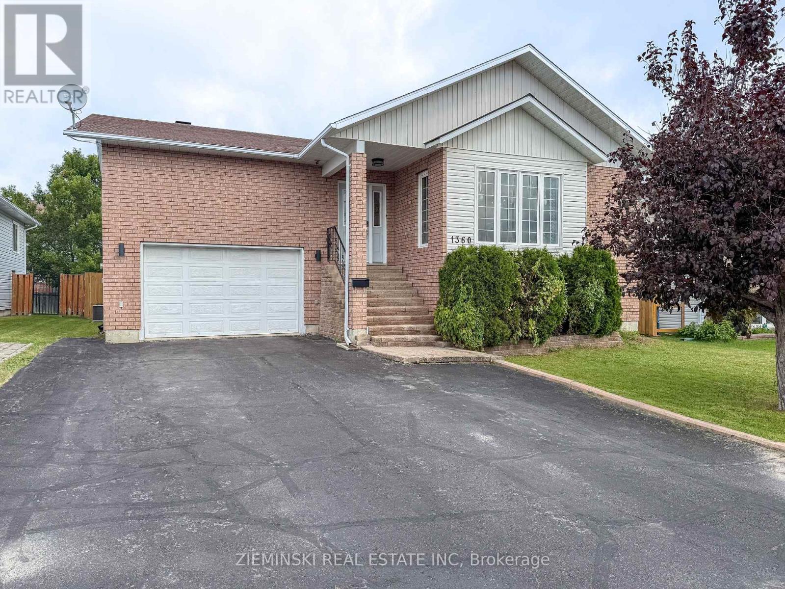 1360 Park Ave, Timmins, ON P4R 1L9