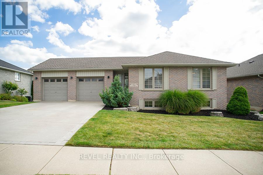 52 Sunnyside Dr, Brant, ON N0E 1N0