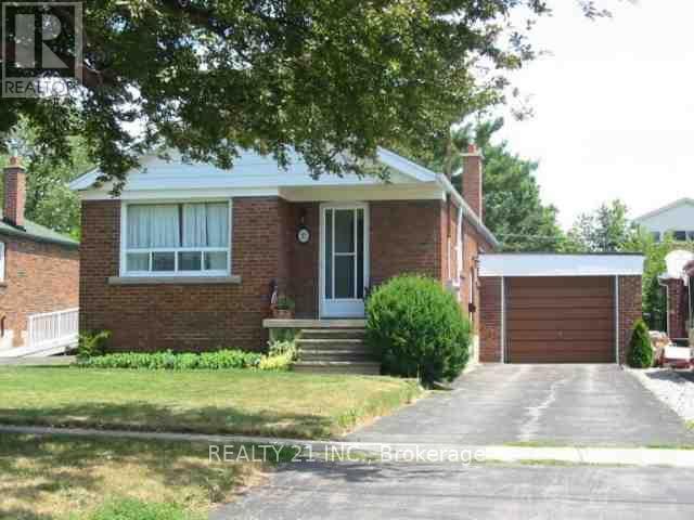 33 Vernadale Cres, Toronto, ON M1L 3M5