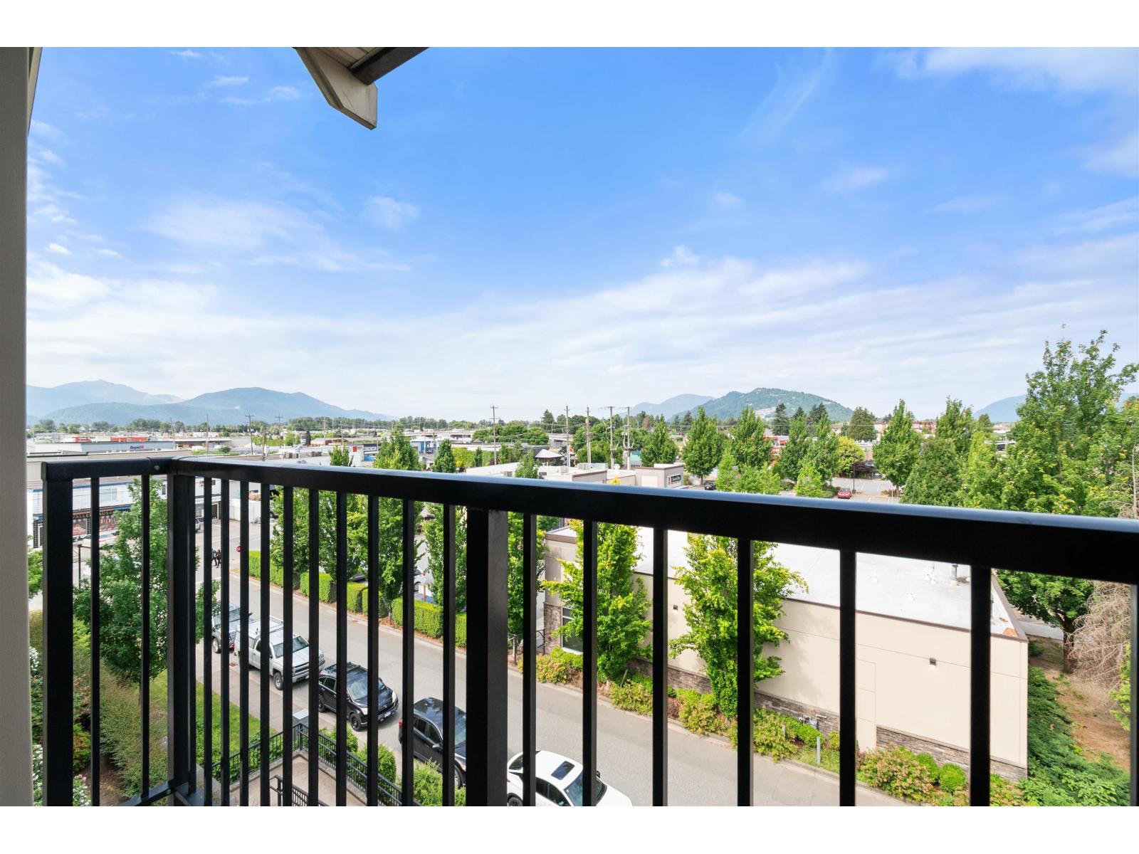 9000 Birch Streetchilliwack Downtown Unit 409, Chilliwack, BC V2P 8G2