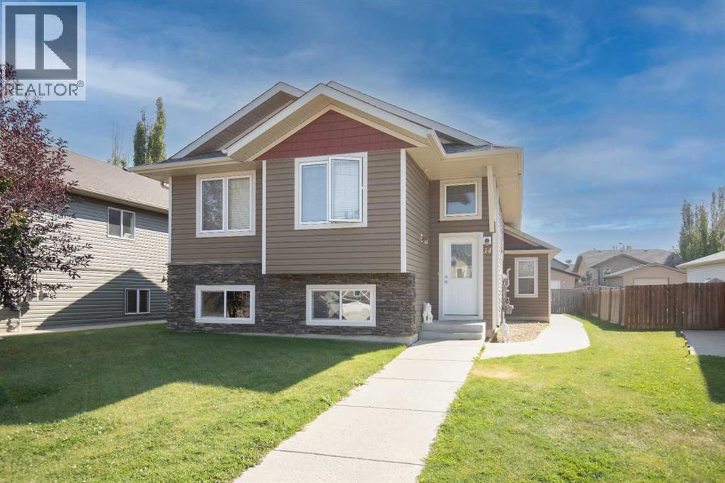 14 Jaspar Cres, Red Deer, AB T4P 0E3