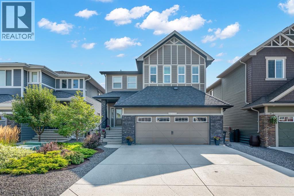 106 Mount Rae Hts, Okotoks, AB T1S 0P1