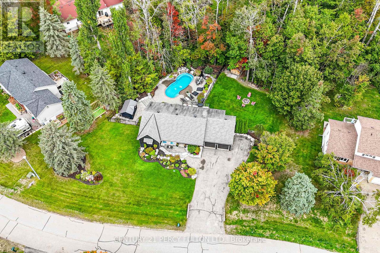 13 Hickory Ln, Oro-medonte Sugarbush, ON L0L 1E0