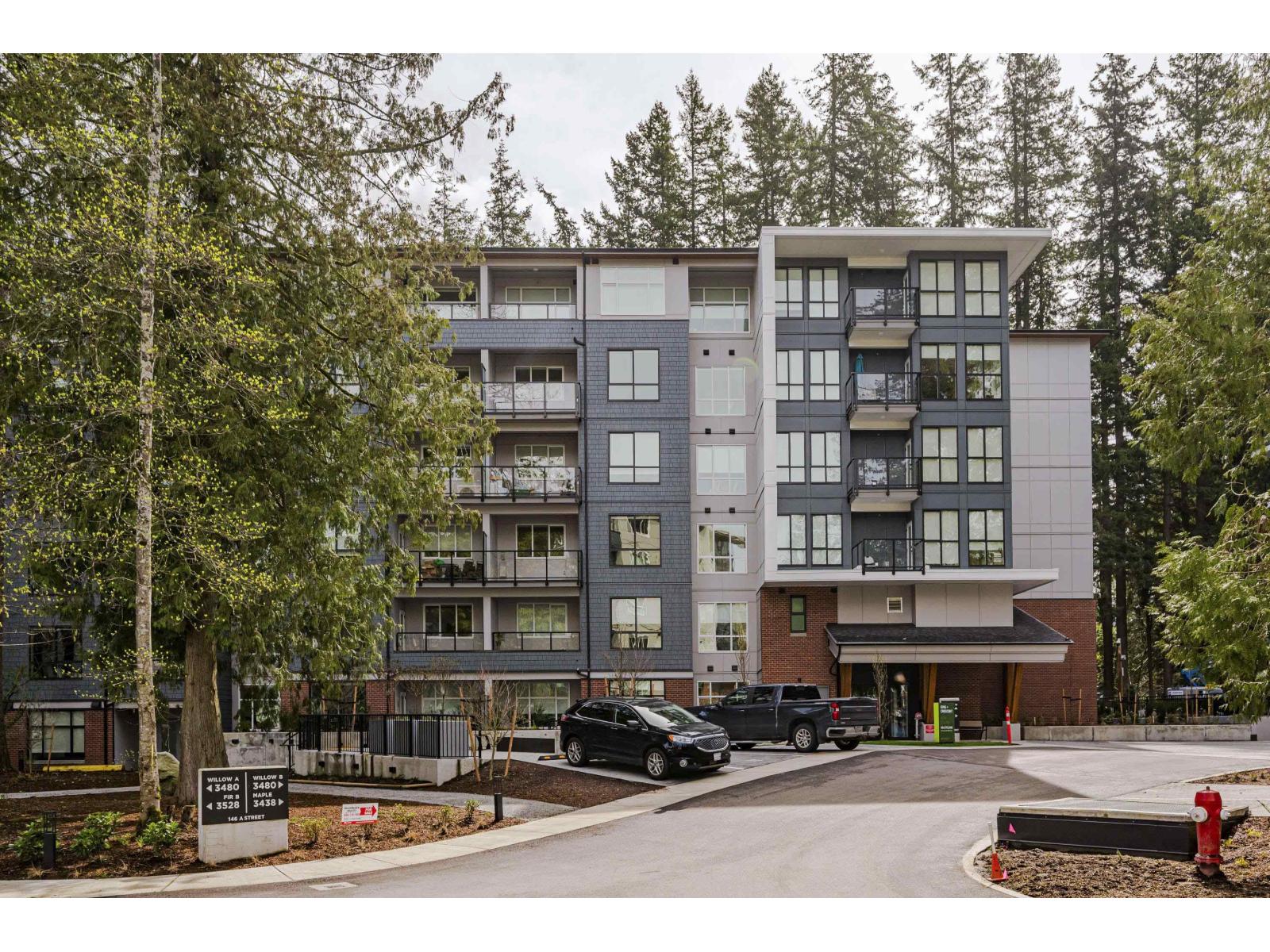 3480 146a Street Unit 409, Surrey, BC V3P 0H6