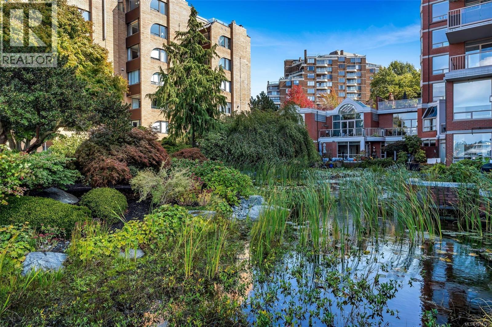 636 Montreal St Unit 105 St, Victoria, BC V8V 4Y1