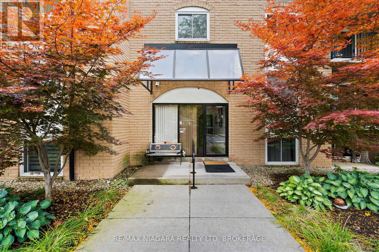 307 6 Westlake Ln, St. Catharines, ON L2N 4K7