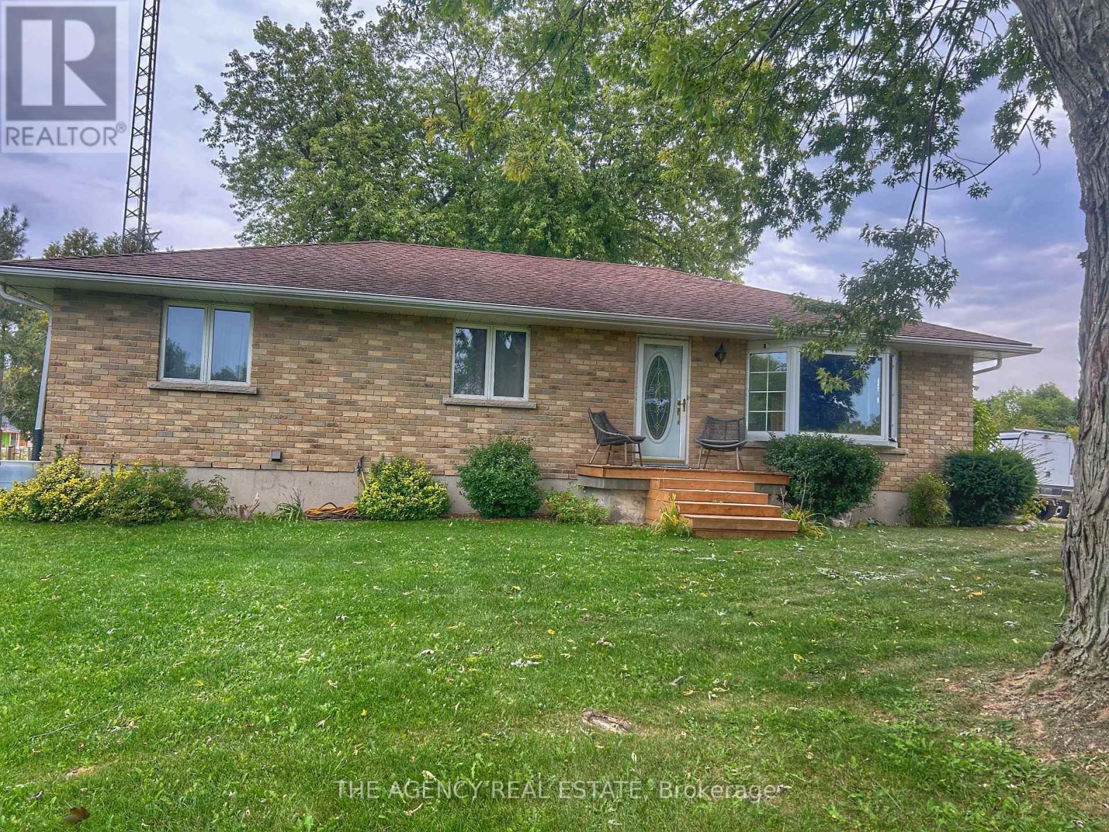 75652 Bluewater Hwy, Bluewater, ON N0M 1G0