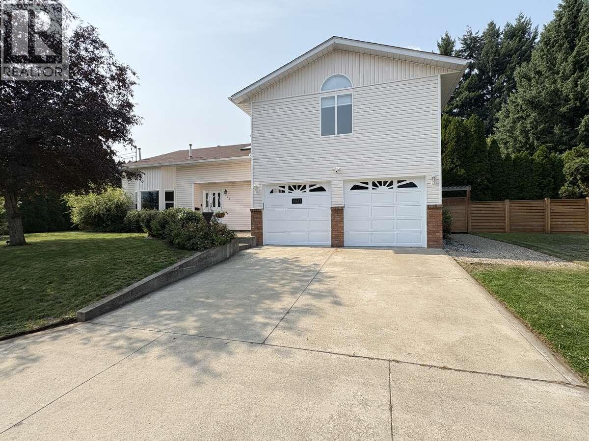 2628 6 Avenue, Castlegar, BC V1N 2W2