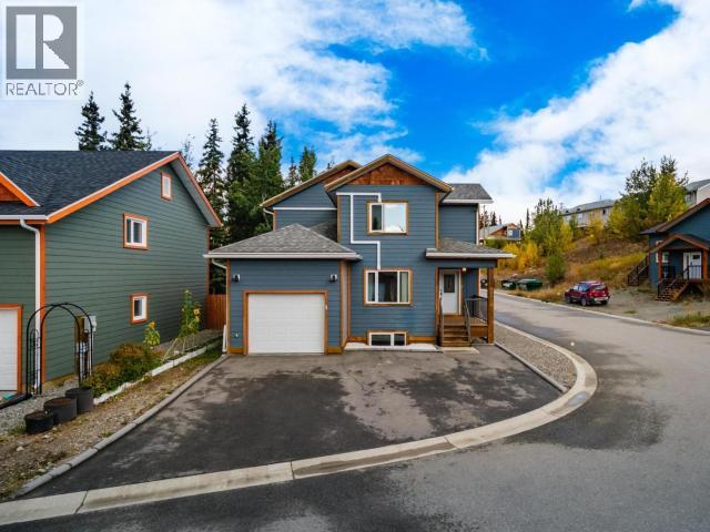 25-19 Wann Rd, Whitehorse, YT Y1A 0K4