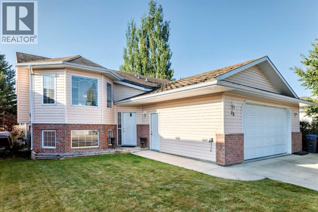20 Wilson Close, Sylvan Lake, AB T4S 1R2
