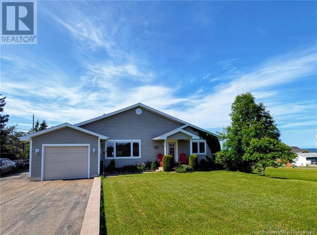 7701 Du Havre St, Bas-Caraquet, NB E1W 5W9