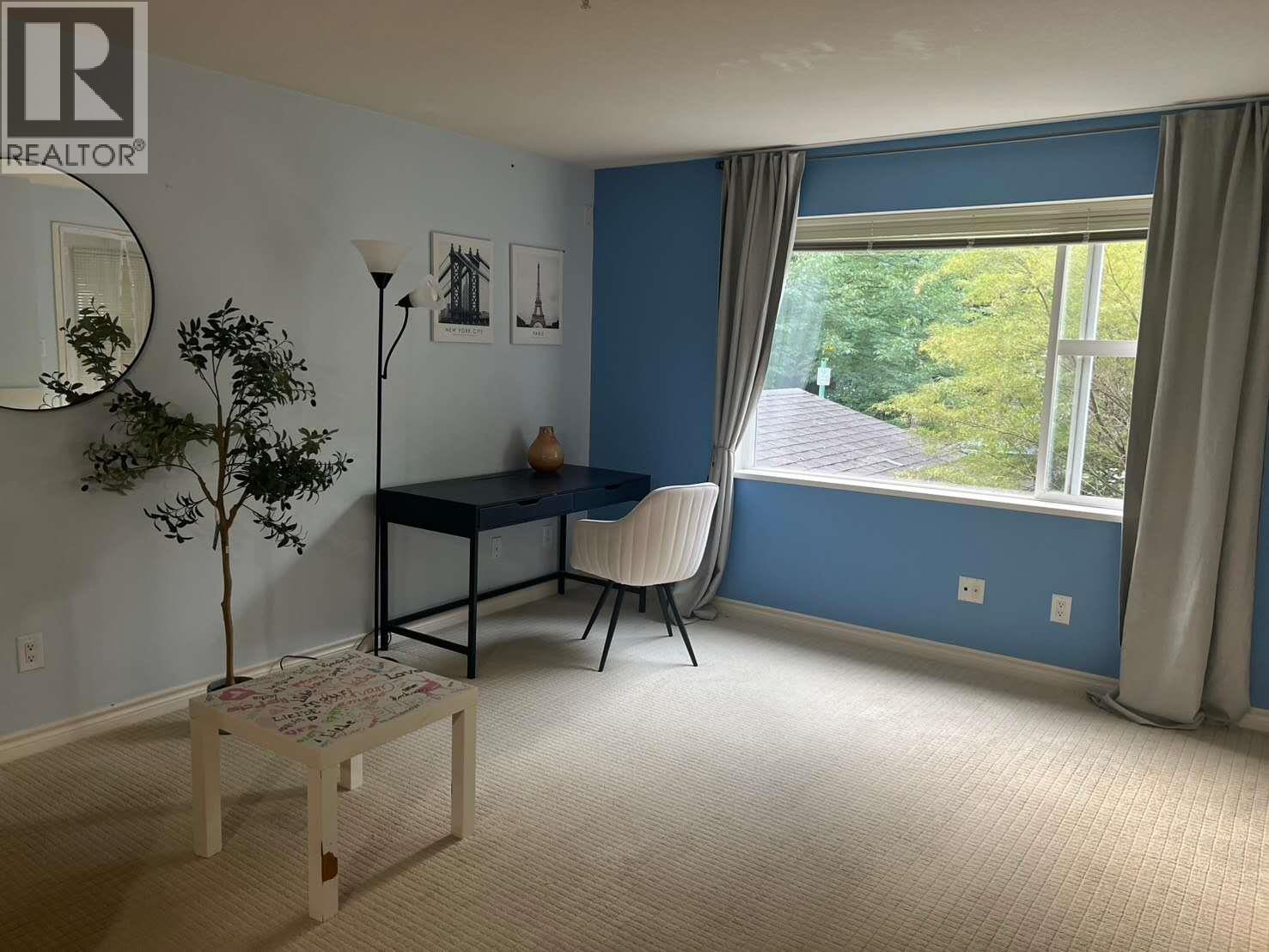 6888 Southpoint Drive Unit 209, Burnaby, BC V3N 5E3