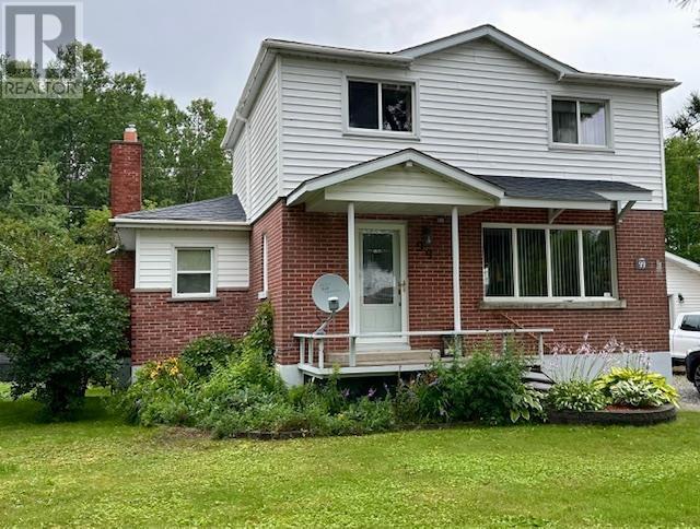 99 Brompton Rd, Red Rock, ON P0T 2P0