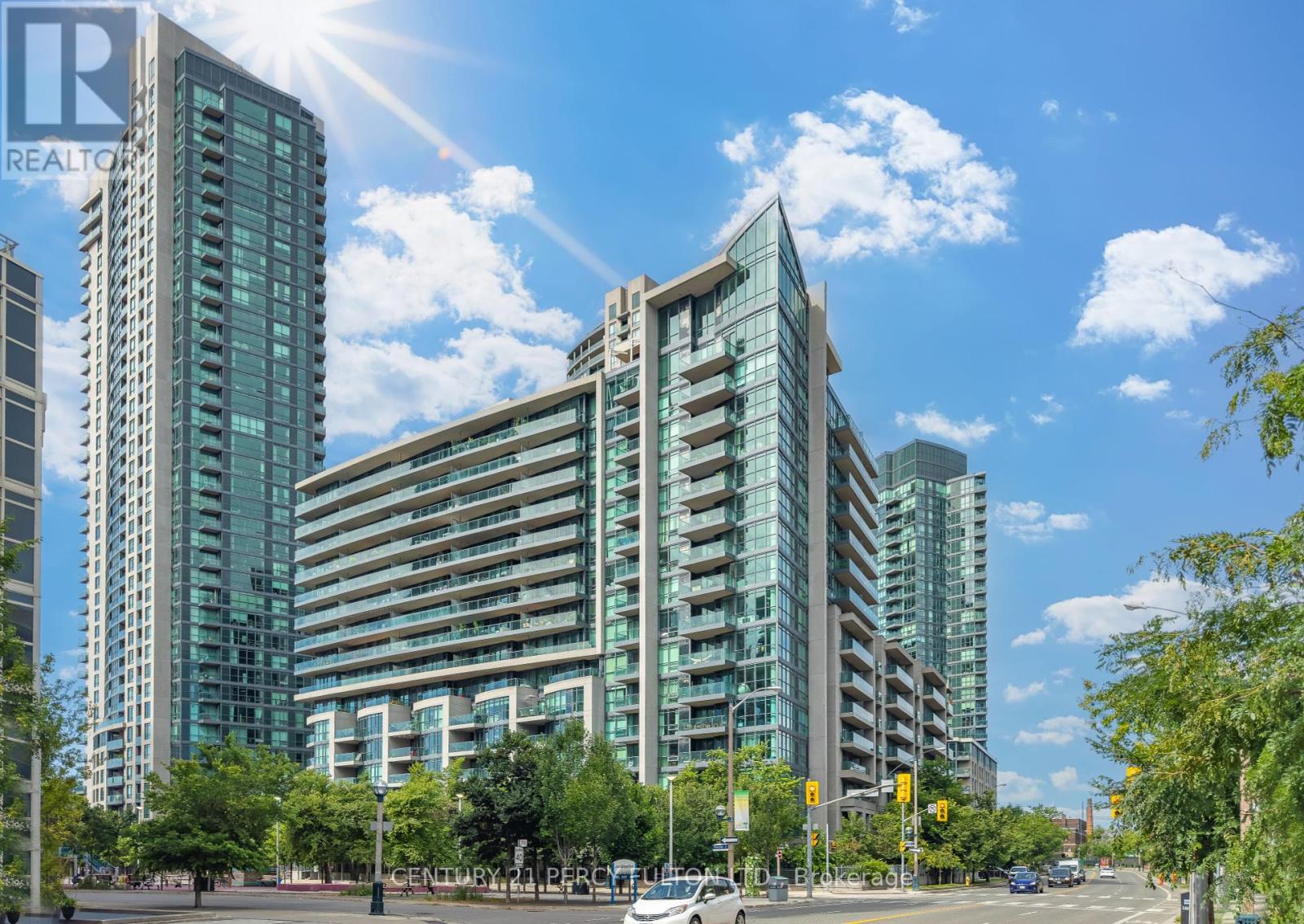 1663 209 Fort York Blvd, Toronto, ON M5V 4A1