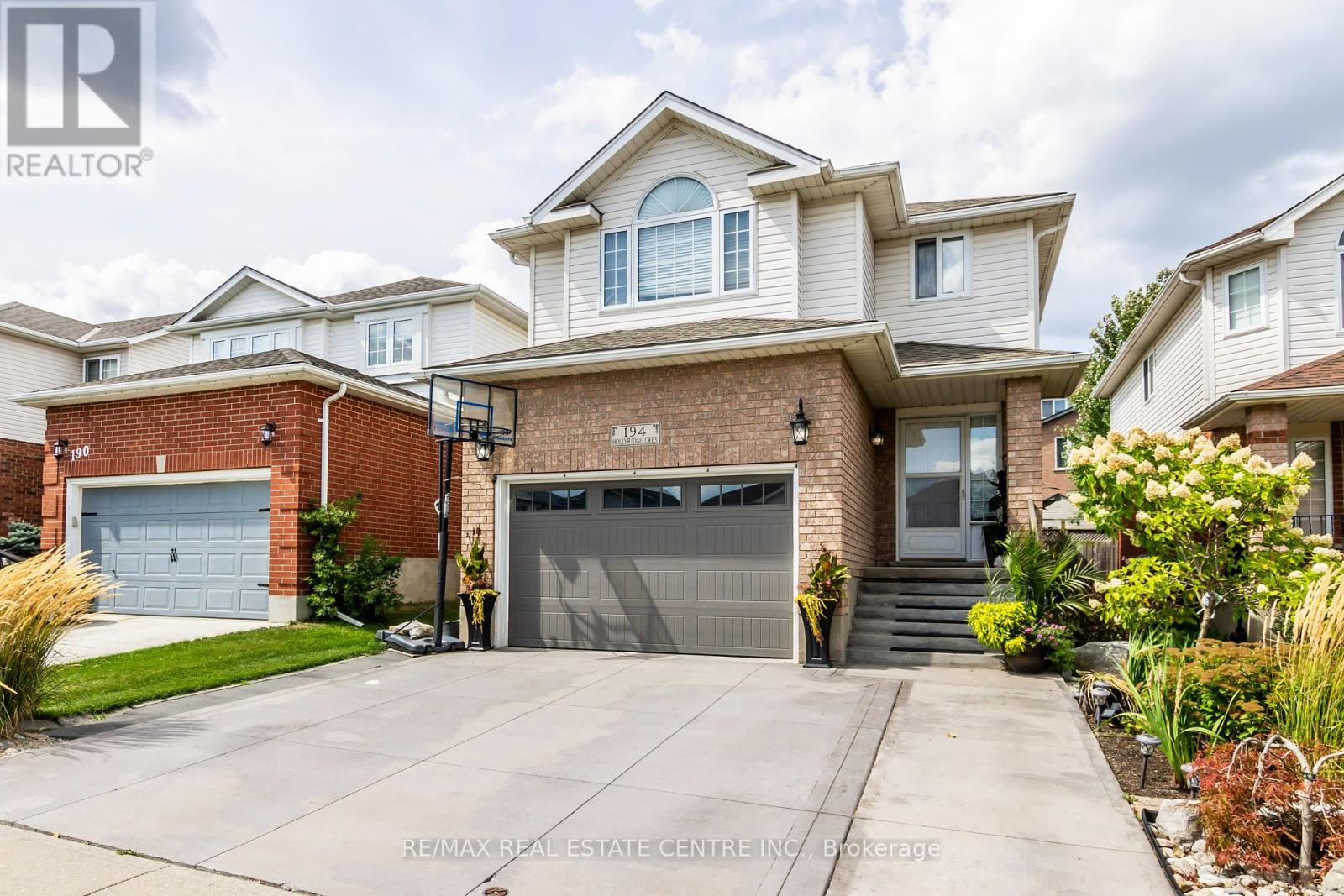 194 Hollyridge Cres, Kitchener, ON N2N 3N4