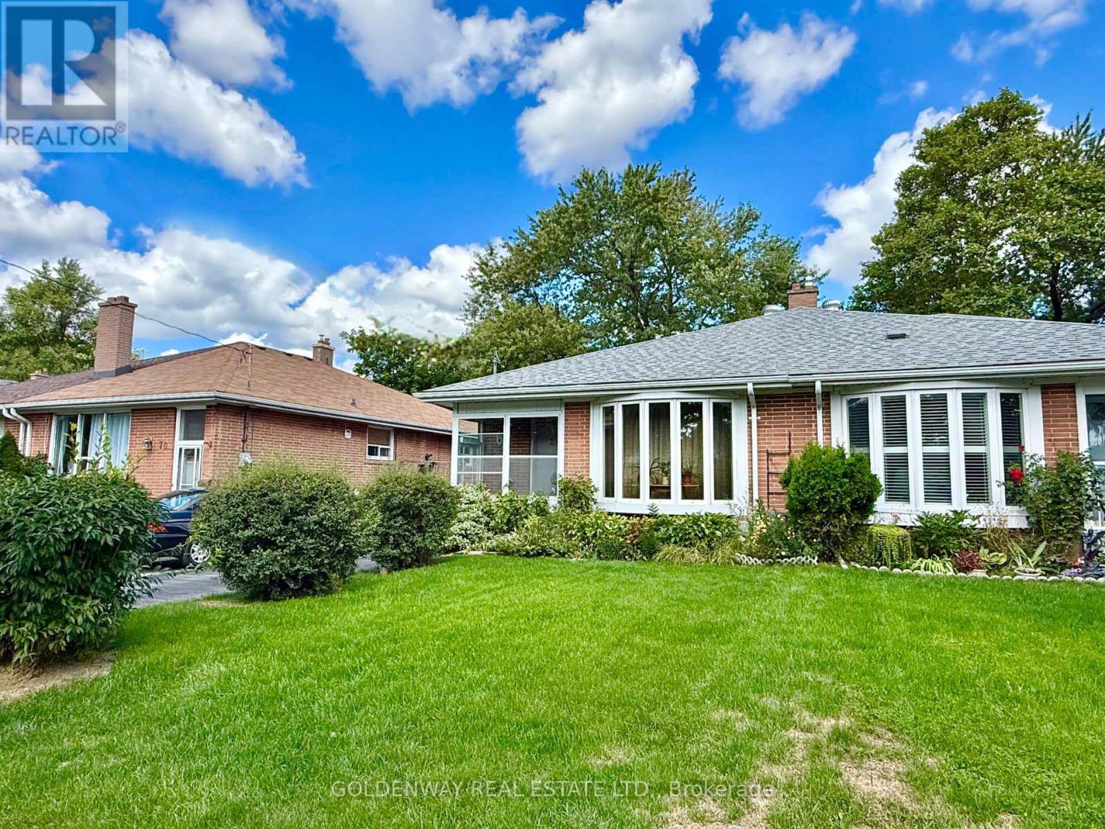 68 Fortrose Cres, Toronto, ON M3A 2H1