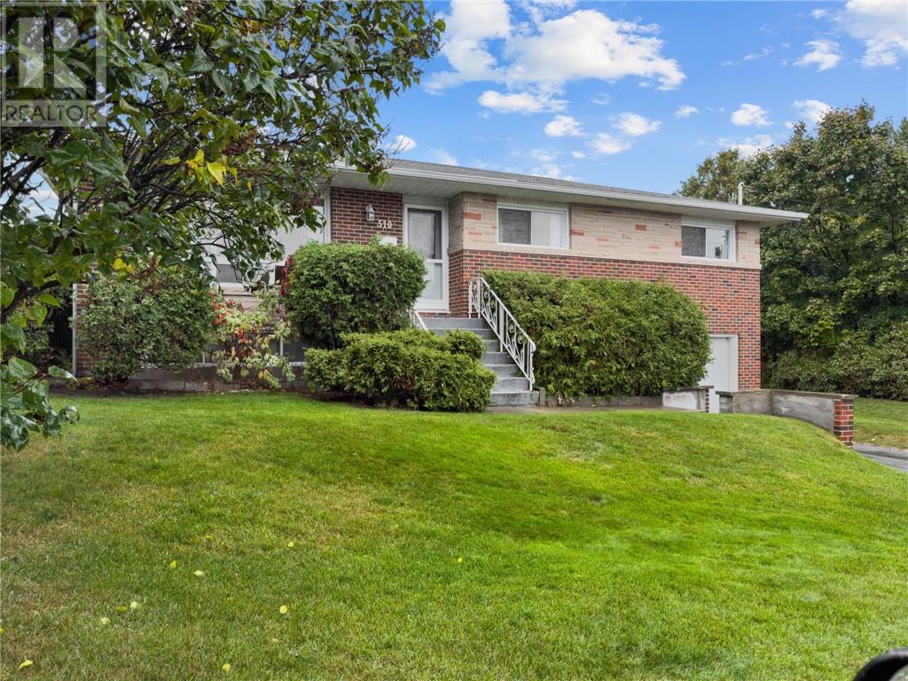510 Hillcrest Cres, Sudbury, ON P3C 1G7