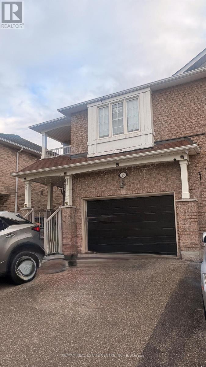 23 Capistro St, Brampton, ON L7A 3J2