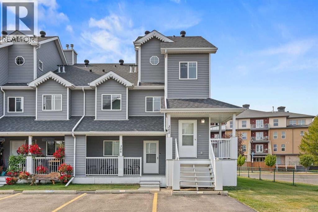 5220 50a Avenue Unit 305, Sylvan Lake, AB T4S 1E5