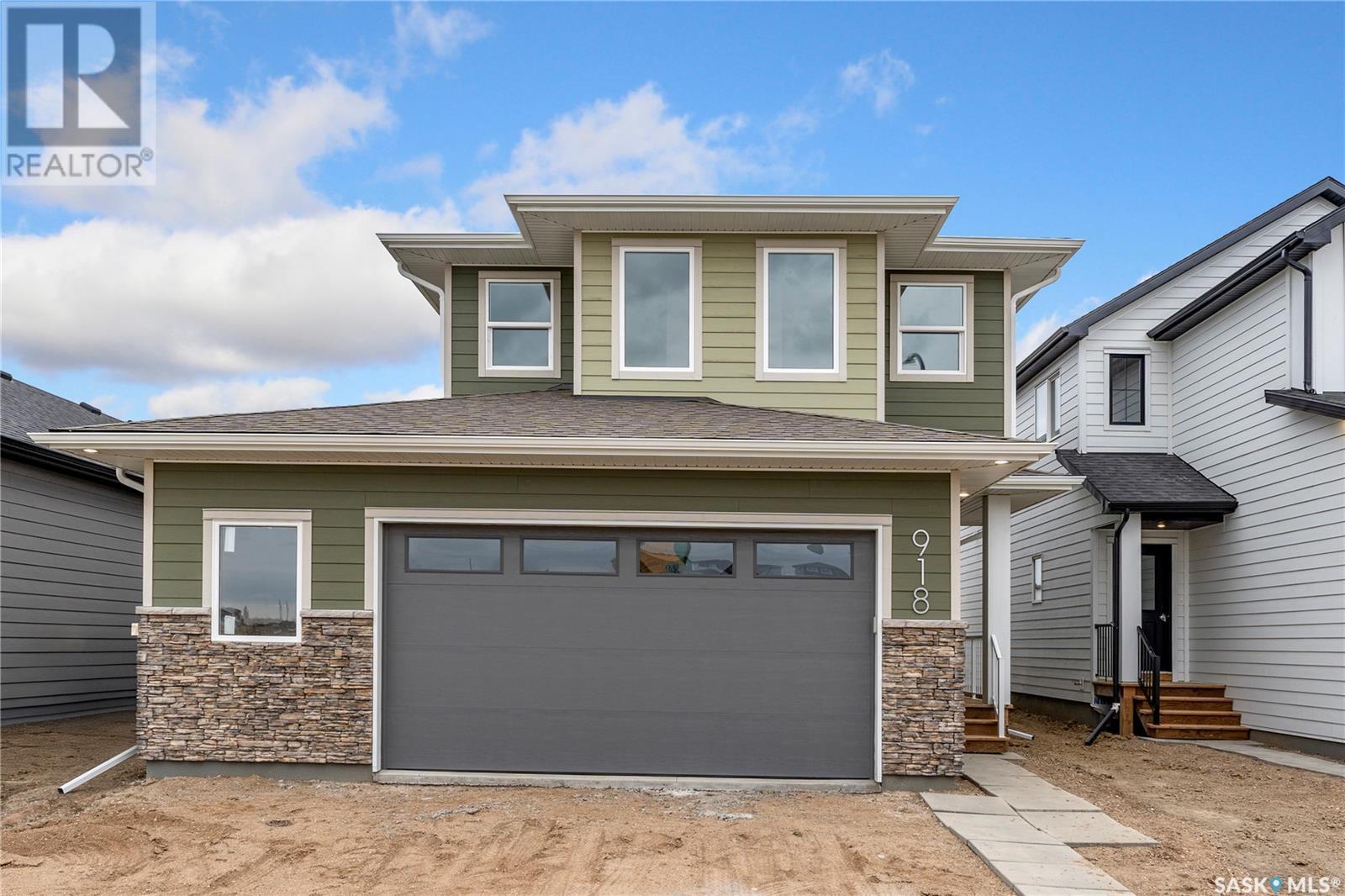 918 Brighton Gate, Saskatoon, SK S7V 1S6