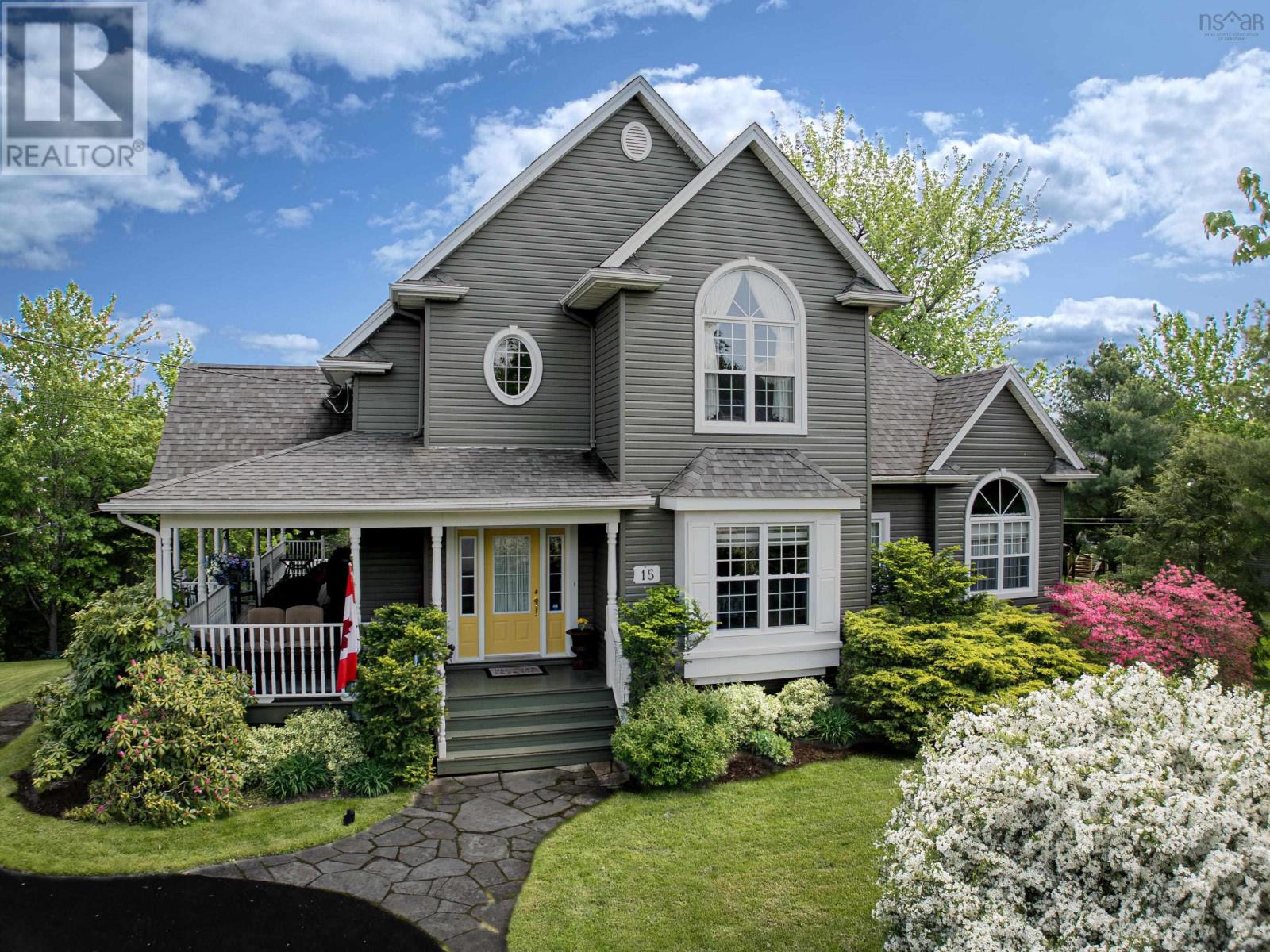 15 Evergreen Cres, Lantz, NS B2S 1V9