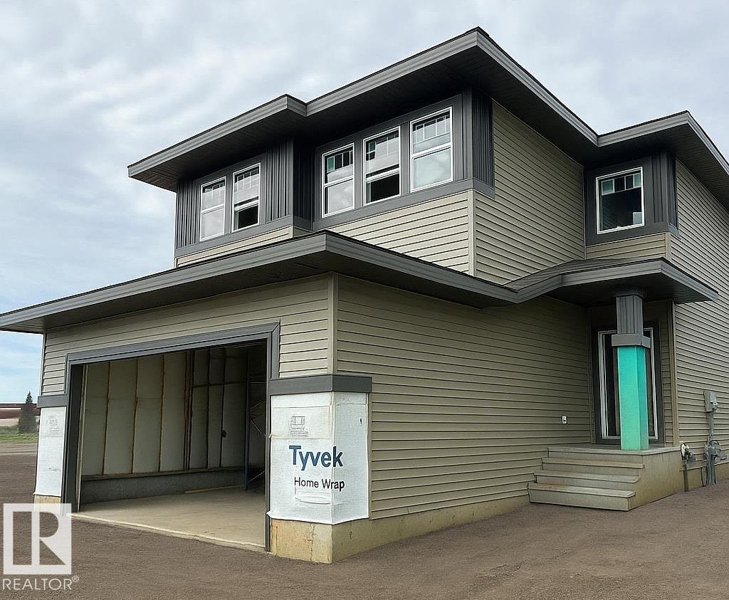 3 Emerson Ld, Spruce Grove, AB T7X 4S2