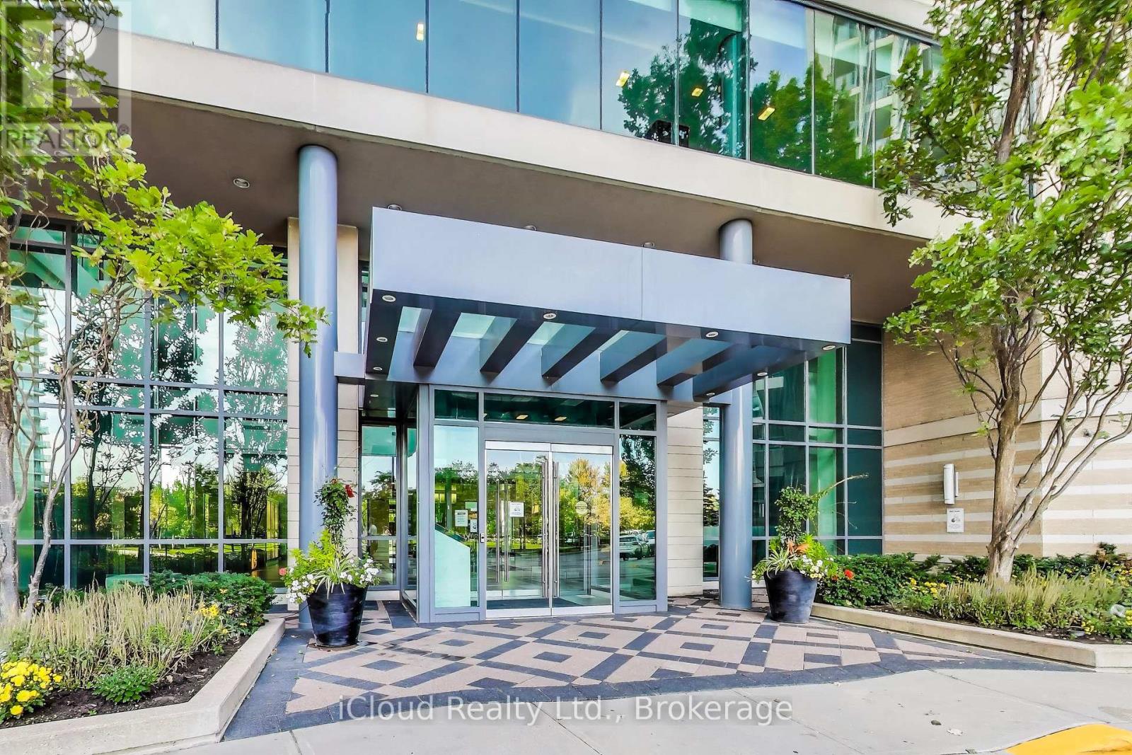 235 Sherway Gardens Rd Ph205 Rd, Toronto, ON M9C 0A2