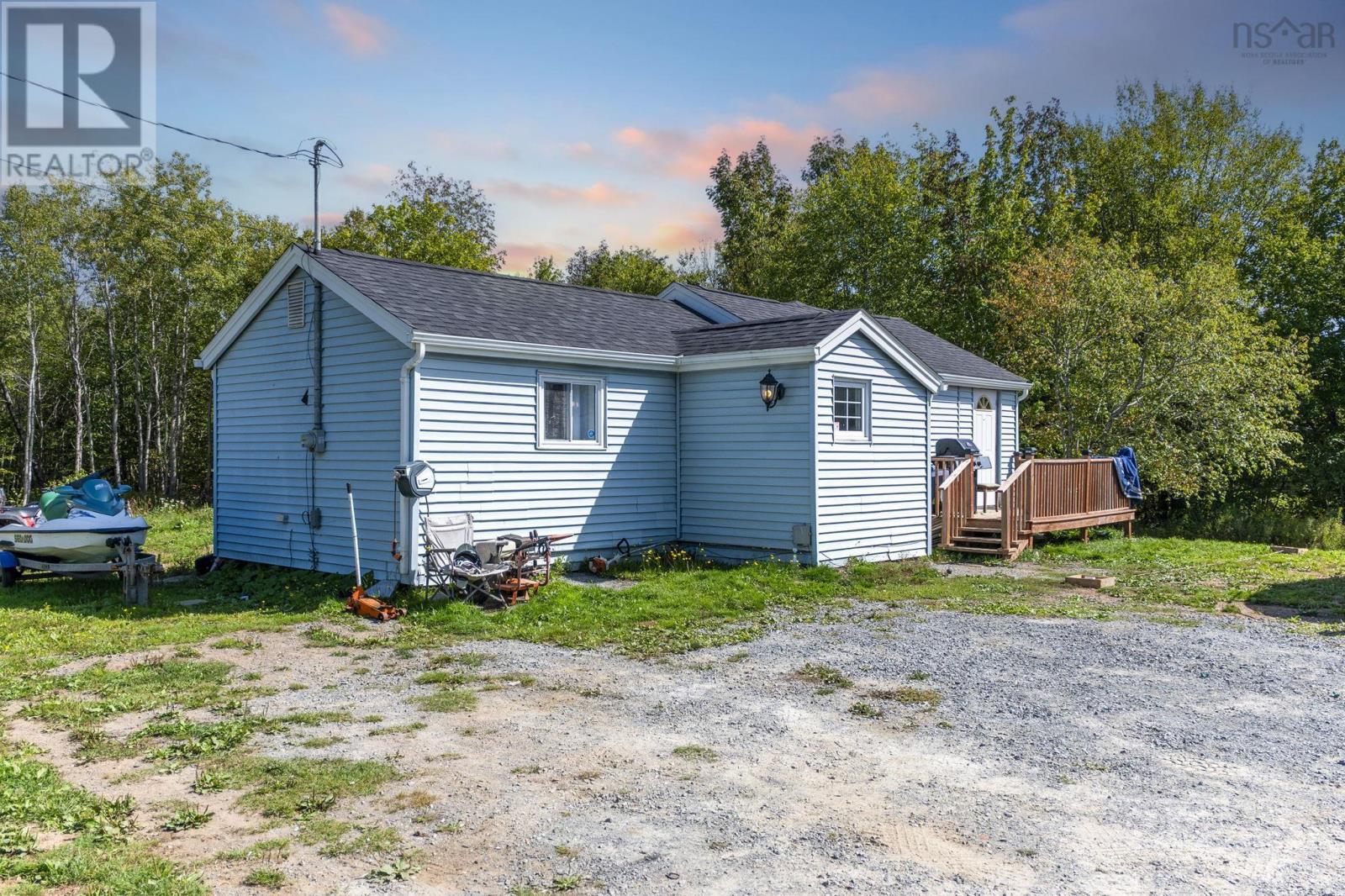 1648 Oldham Rd, Goffs, NS B2T 1B9