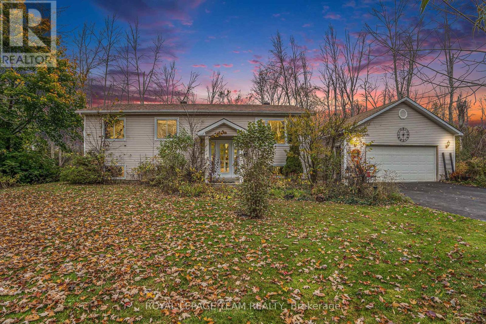 4 Black Walnut Rd, North Grenville, ON K0G 1J0