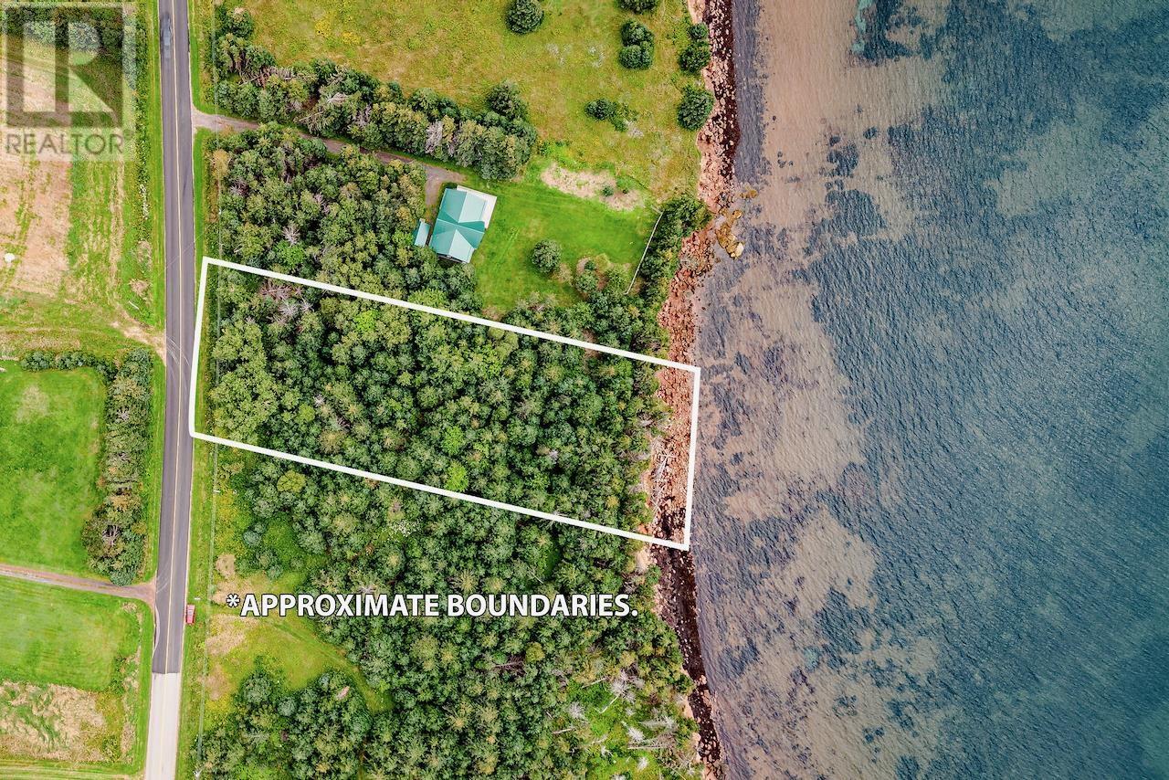 4 Lower Rollo Bay Rd, Souris, PE C0A 2B0