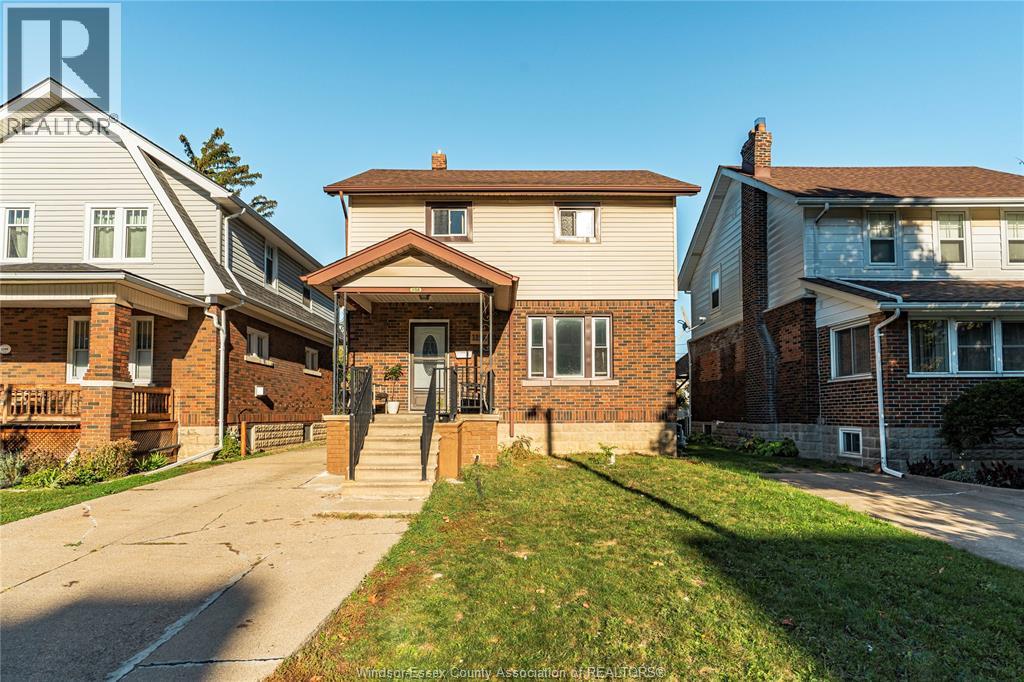 1158 Parent Ave, Windsor, ON N9A 2E5