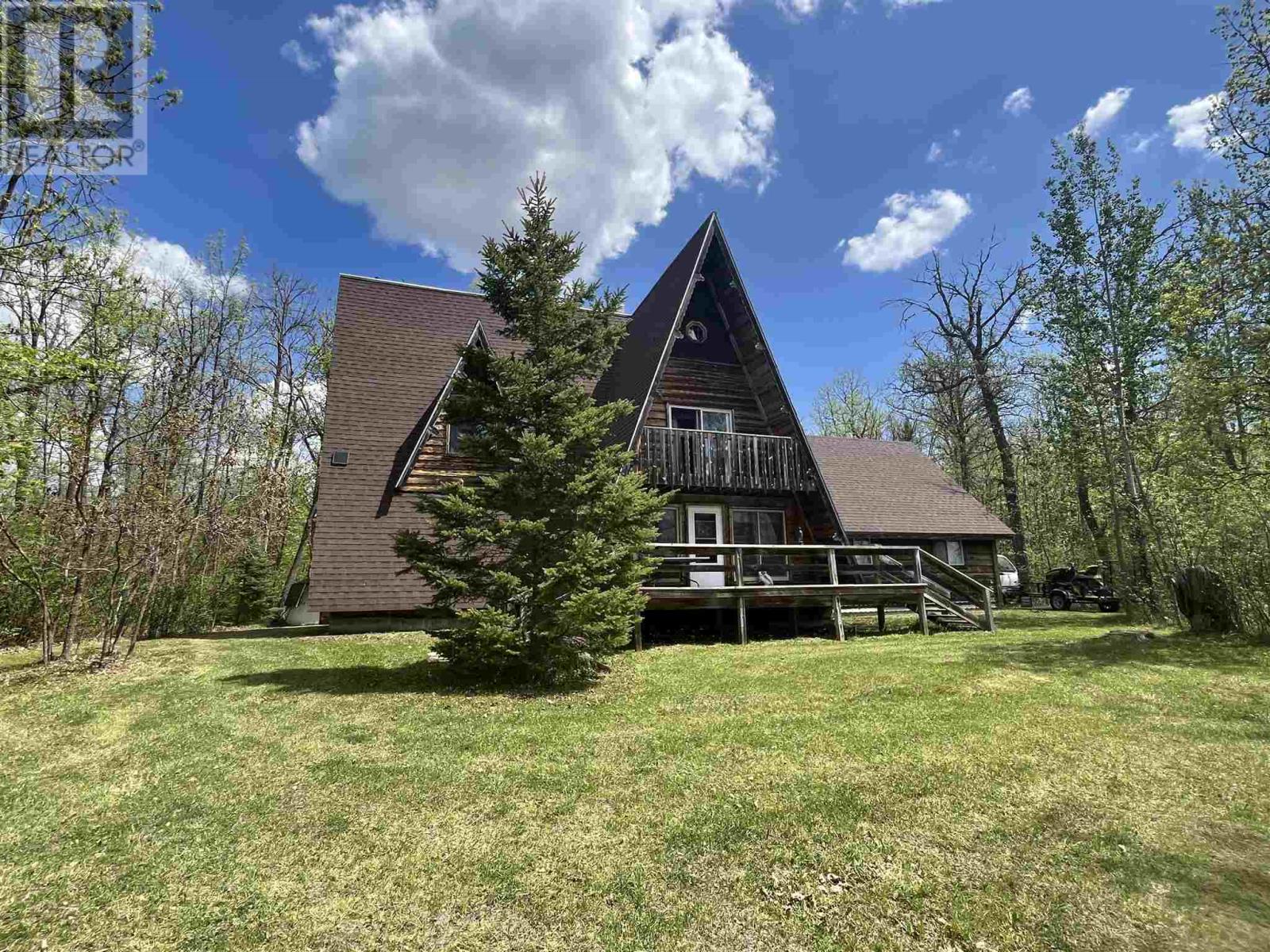 399 Oak Grove Rd, Rainy River, ON P0W 1L0
