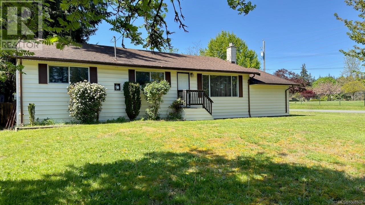 2891 Poplar Dr, Courtenay, BC V9M 6A9