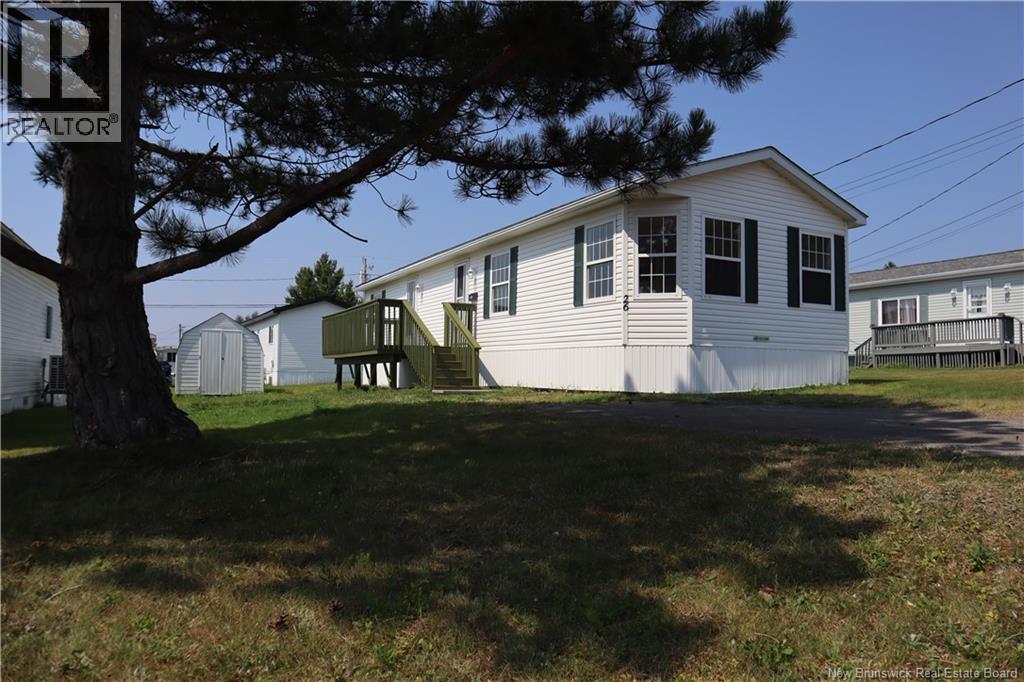 26 Laura Ln, Moncton, NB E1E 3S8