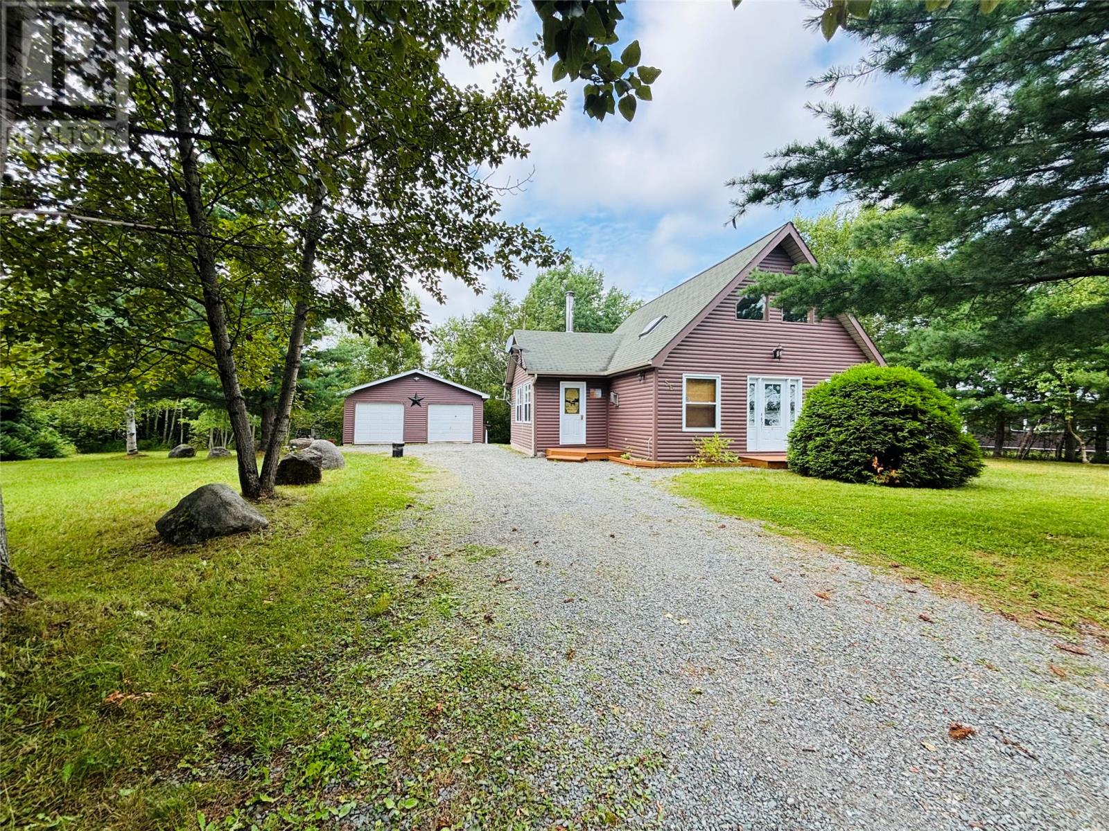 56 Loop Rd, Terra Nova, NL A0C 1L0