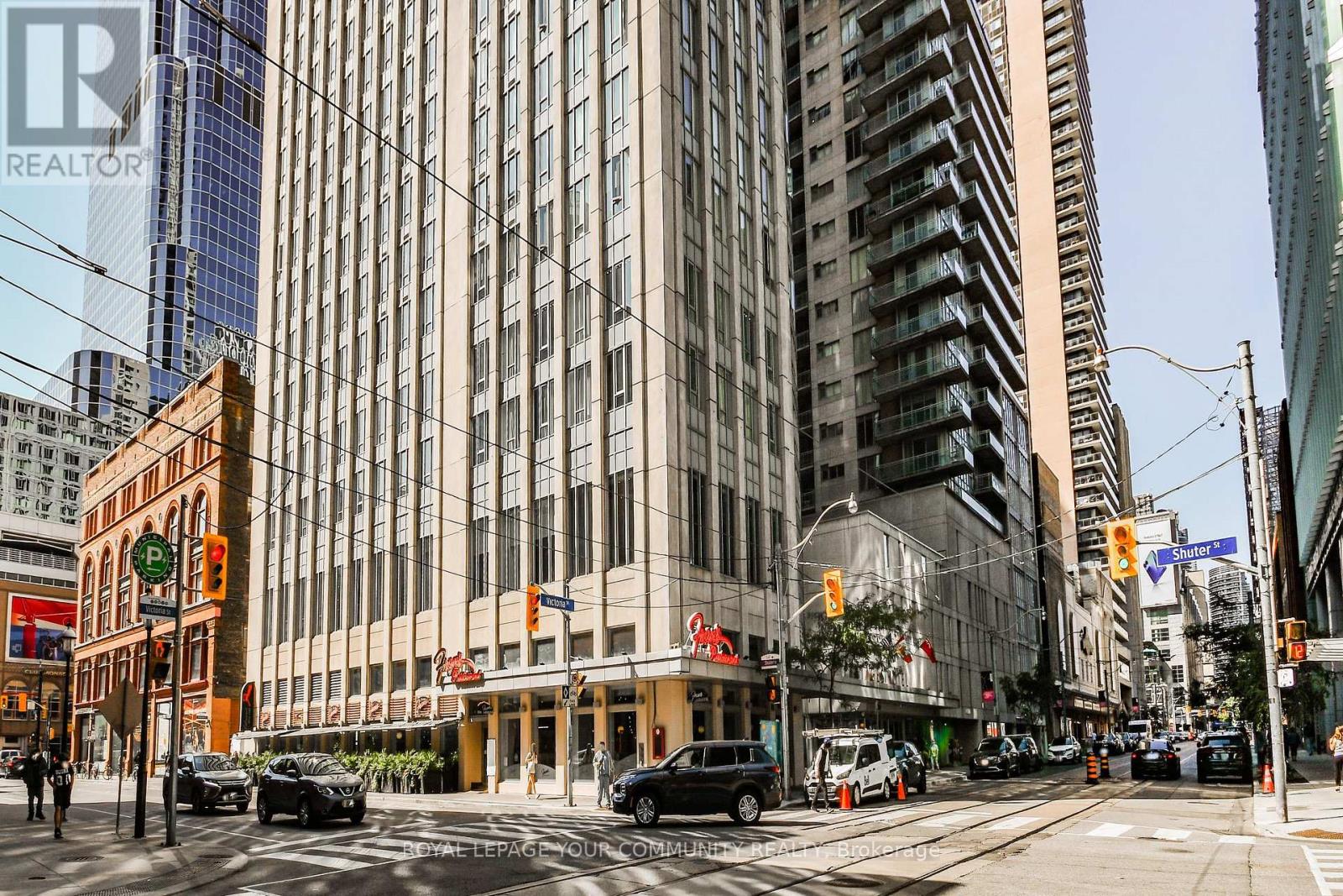 1115 200 Victoria St, Toronto, ON M5B 2R3