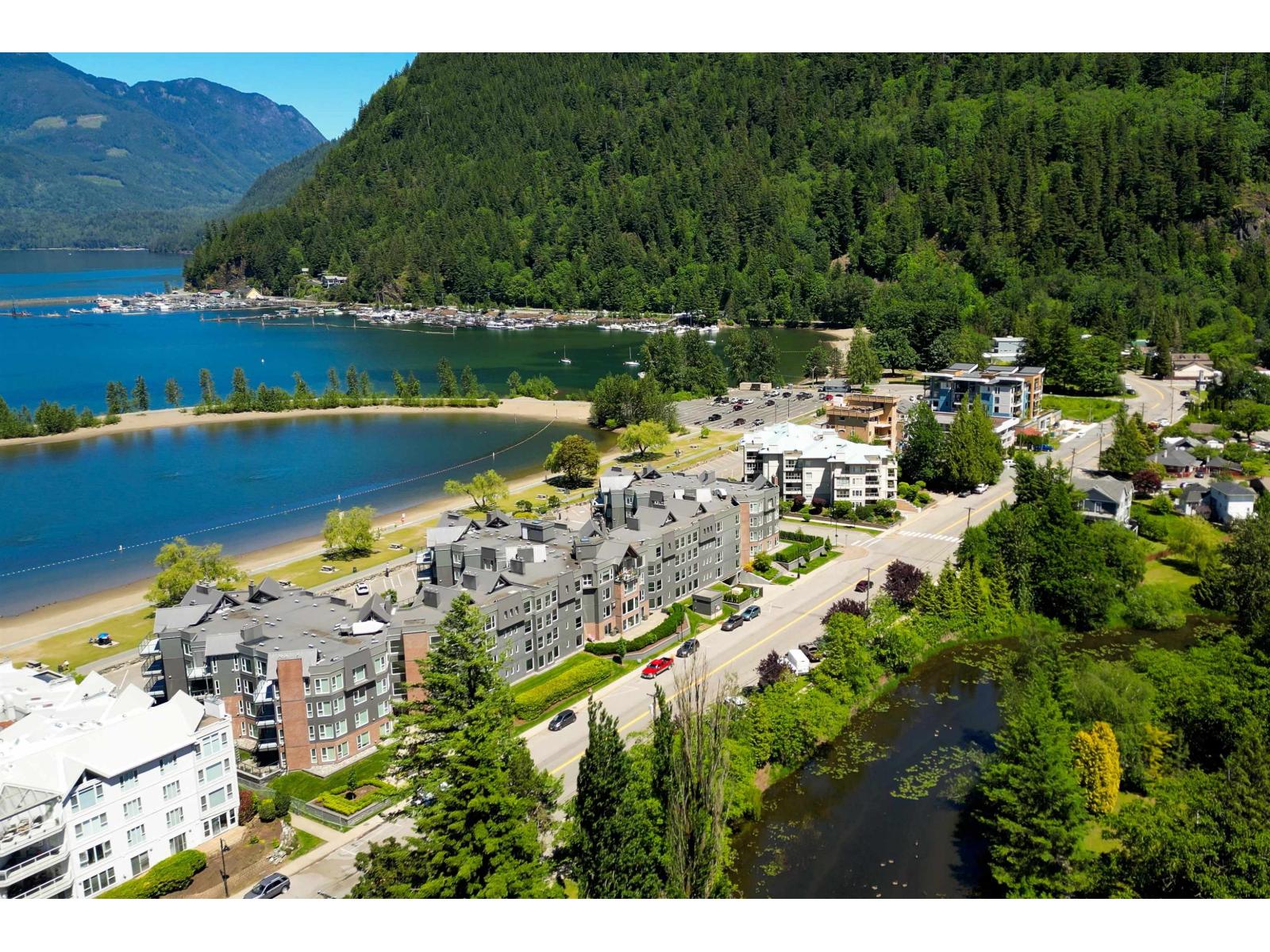 378 Esplanade Avenueharrison Hot Springs Unit 317, Harrison Hot Springs, BC V0M 1K0