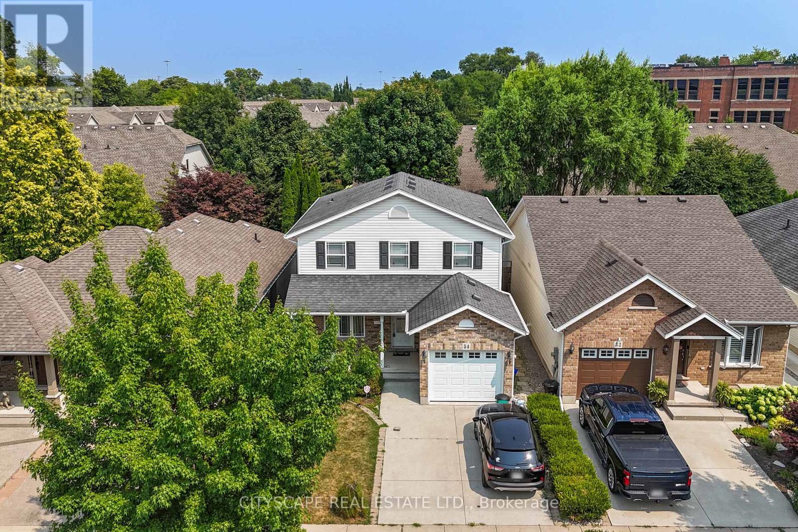 34 Fitzgerald St, St. Catharines, ON L2R 0A4