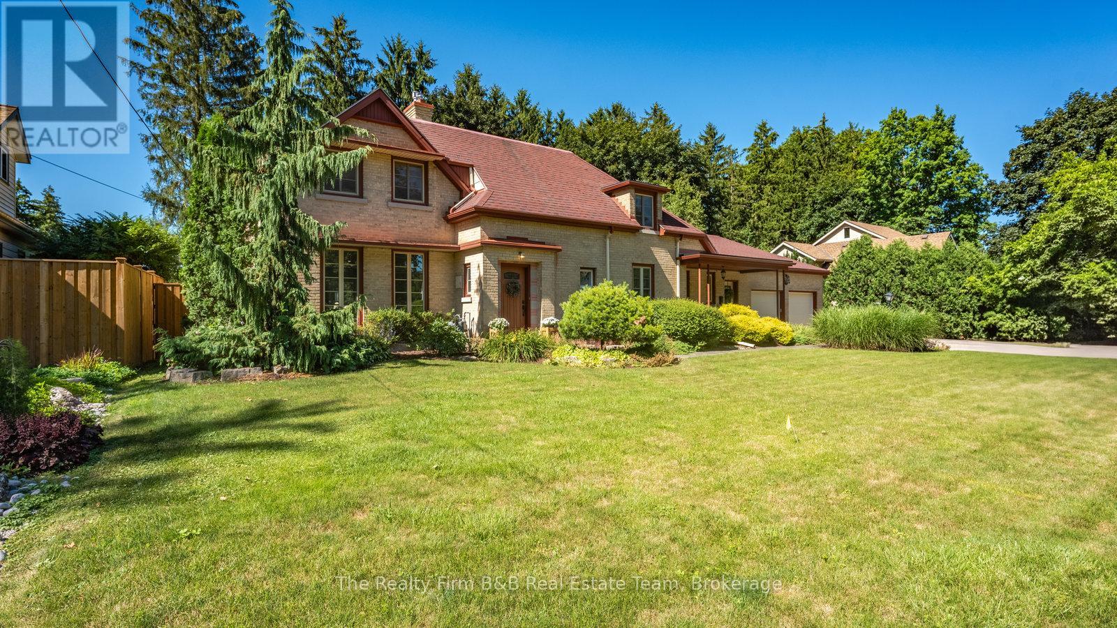 459 Devonshire Ave, Woodstock, ON N4S 5P9