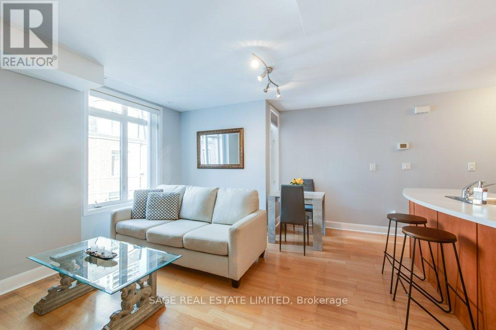 338 415 Jarvis St, Toronto, ON M4Y 3C1