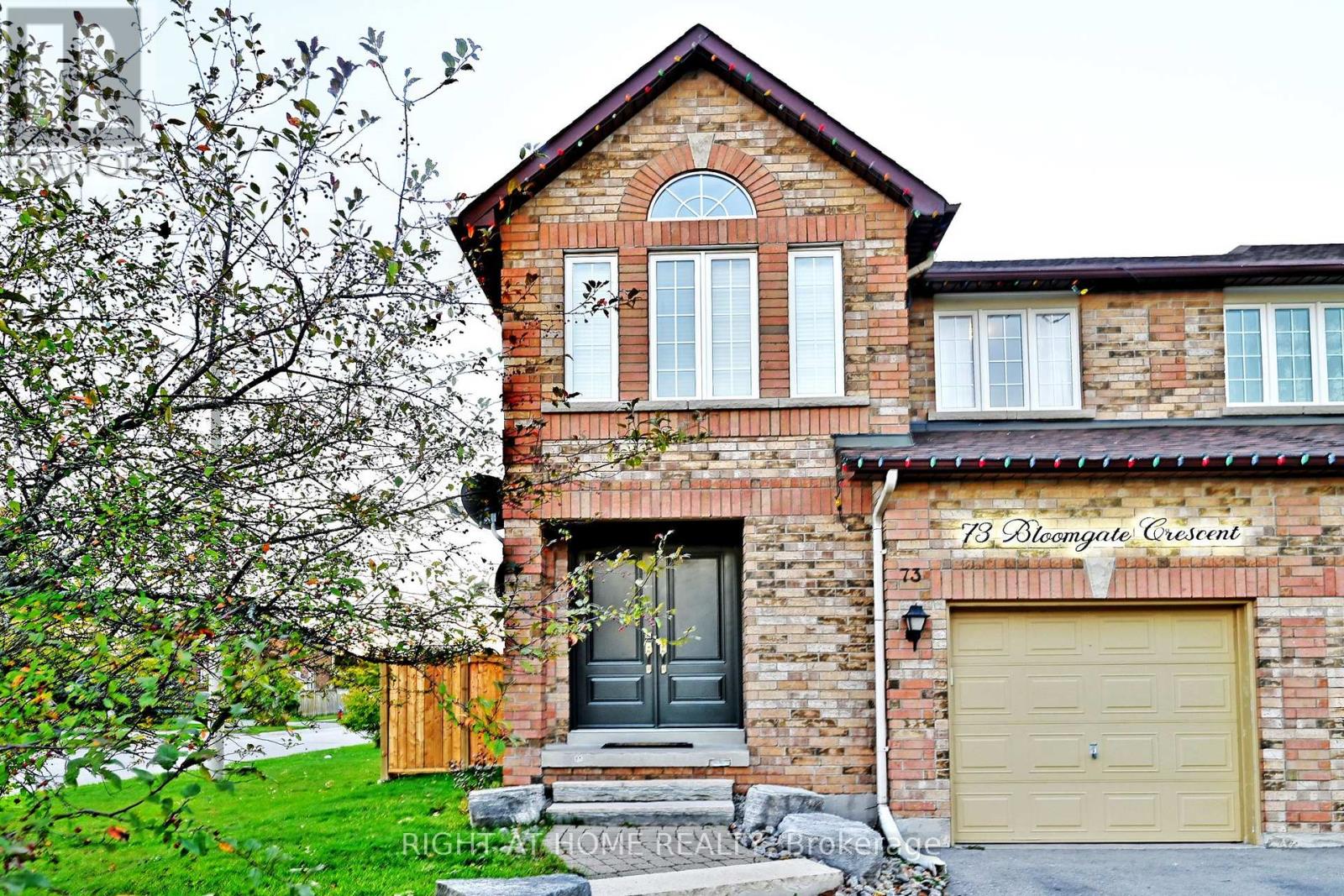 73 Bloomgate Cres, Richmond Hill, ON L4E 3Z1