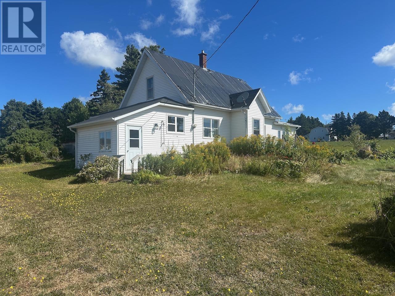 12 Heritage Ln, Souris, PE C0A 2B0