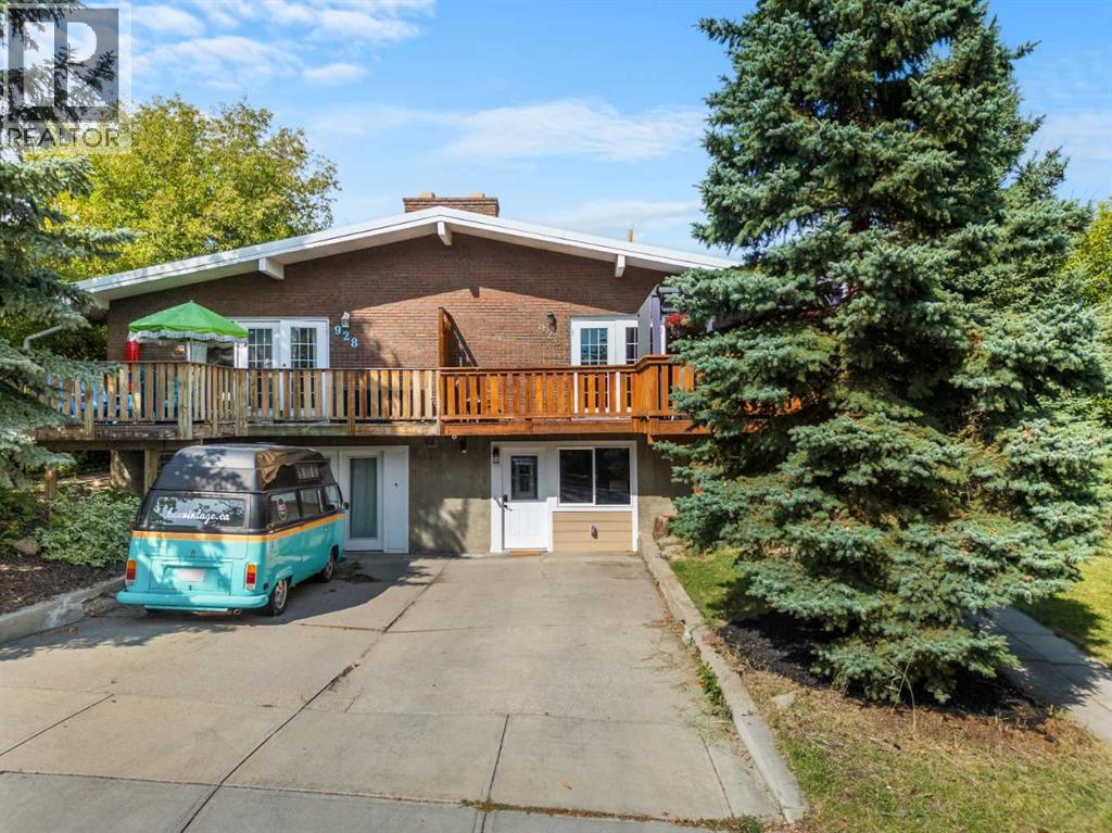 31 Avenue Nw Unit 926, Calgary, AB T2K 0A5