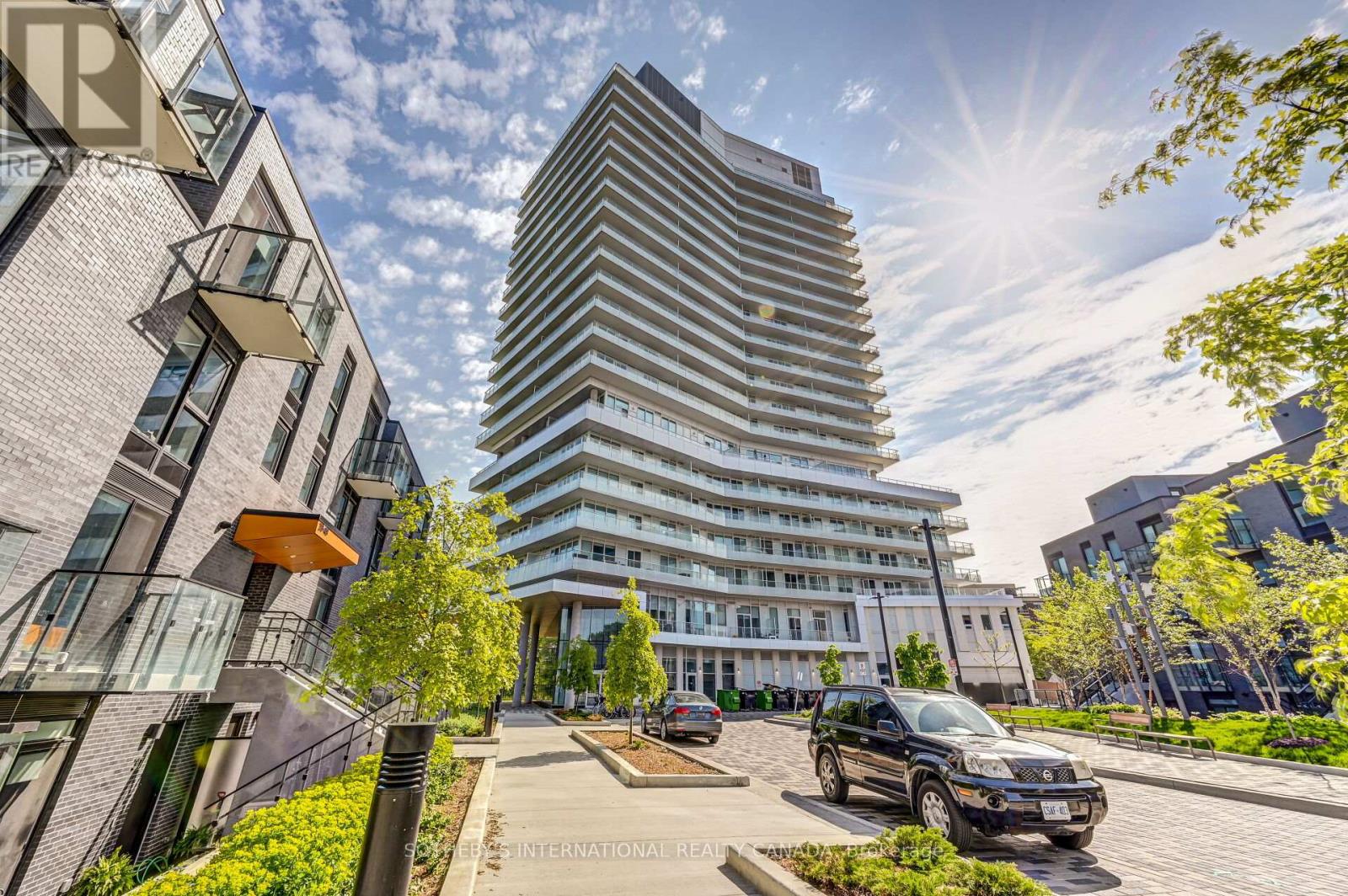 1706 20 Brin Dr, Toronto, ON M8X 0B2